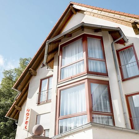 Hotel Am Palais ゲルンハウゼン エクステリア 写真